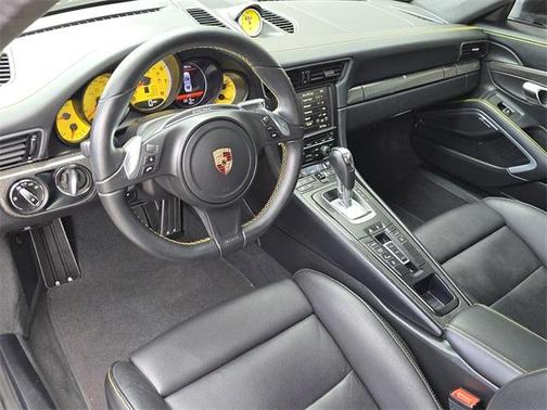 2014 Porsche 911 Turbo S