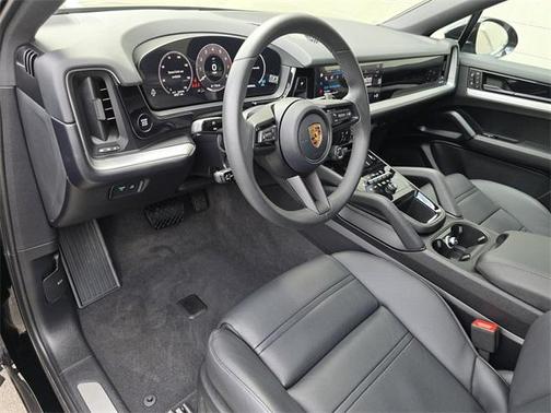 2024 Porsche Cayenne AWD