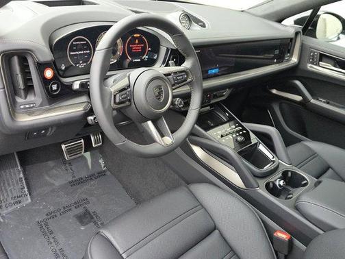 2026 Porsche Cayenne Turbo