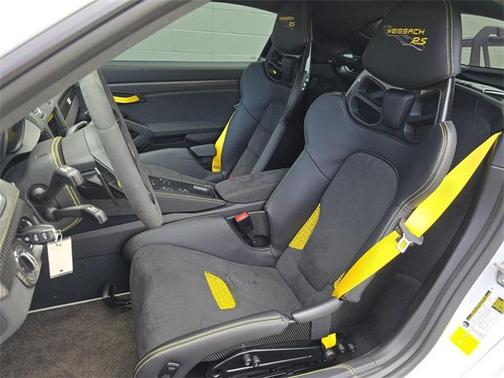 2023 Porsche 718 Cayman GT4 RS