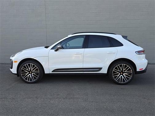 2025 Porsche Macan T