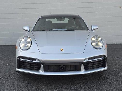 2022 Porsche 911 Turbo S