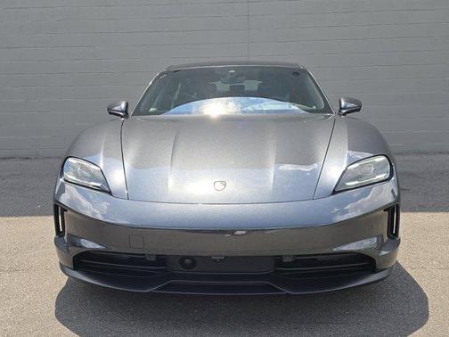 2025 Porsche Taycan 4S