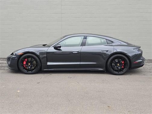 2023 Porsche Taycan GTS