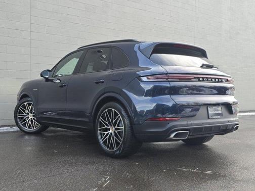 2026 Porsche Cayenne AWD