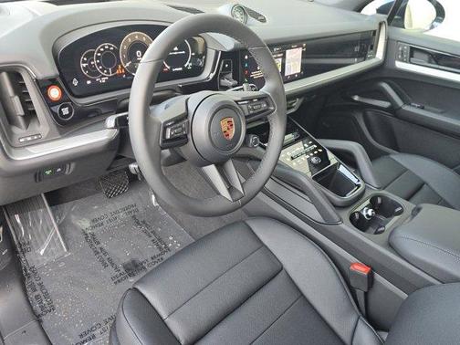 2026 Porsche Cayenne AWD