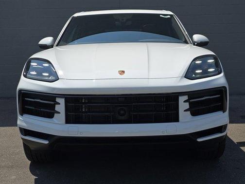 2025 Porsche Cayenne Base