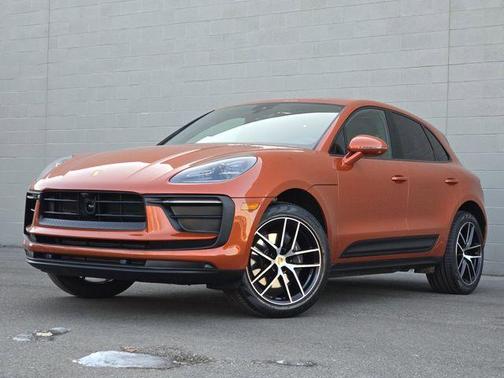 2025 Porsche Macan T