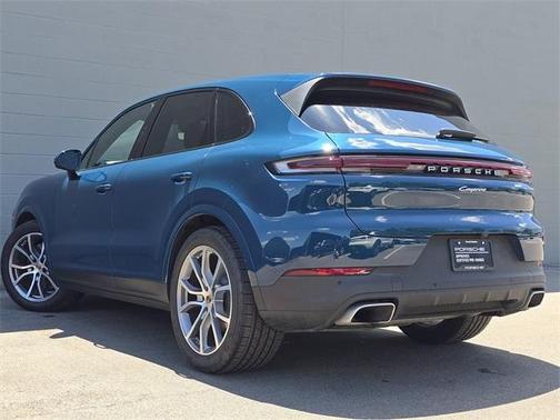 2025 Porsche Cayenne Base