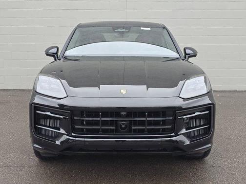 2026 Porsche Cayenne GTS