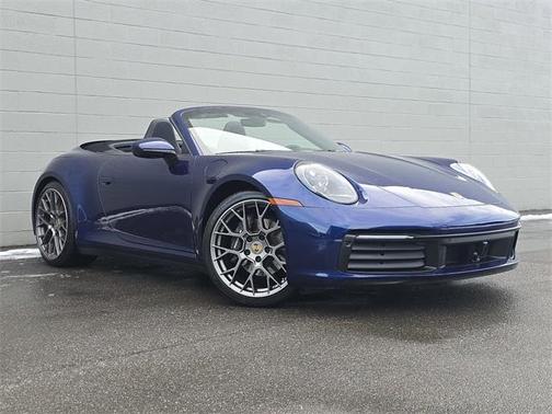 2020 Porsche 911 Carrera