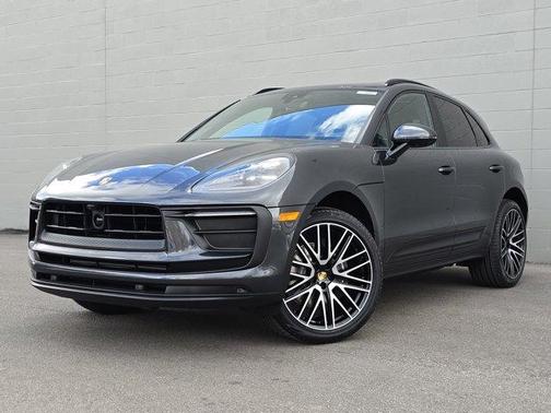 2026 Porsche Macan Base