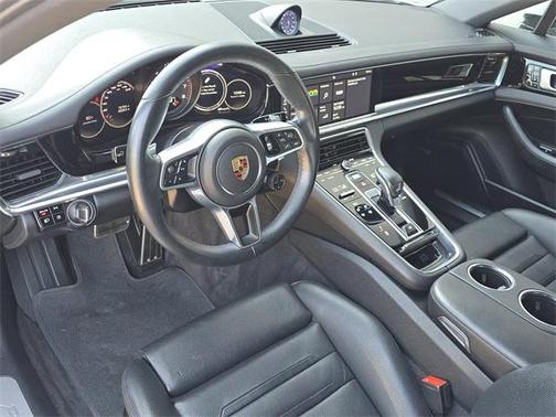 2020 Porsche Panamera 4S