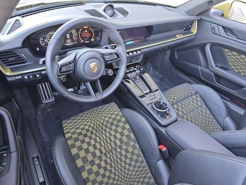 2026 Porsche 911 Carrera GTS