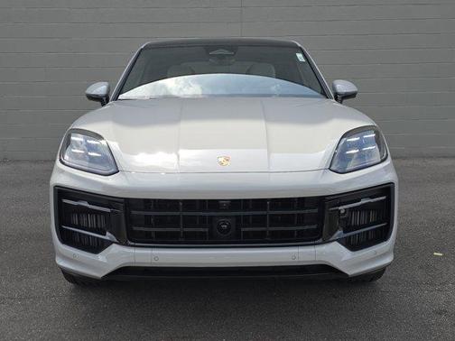 Chalk 2026 Porsche Cayenne GTS