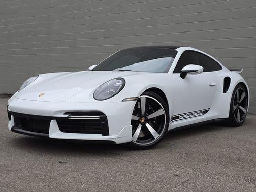 2023 Porsche 911 Turbo