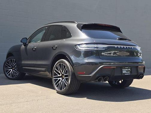 Volcano Grey Metallic 2026 Porsche Macan