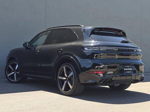 Black Metallic 2026 Porsche Cayenne GTS