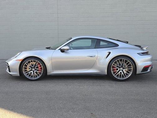 2023 Porsche 911 Turbo