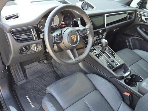 2024 Porsche Macan S