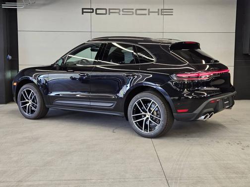 2025 Porsche Macan 