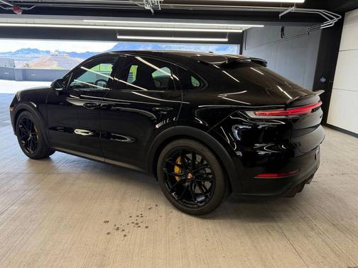 Black 2024 Porsche Cayenne