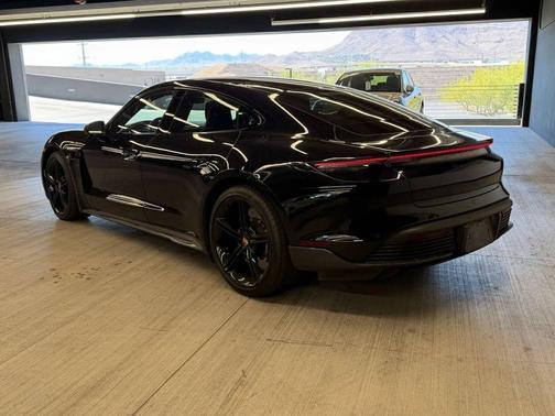Jet Black Metallic 2021 Porsche Taycan