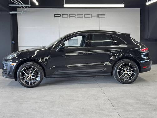 2025 Porsche Macan 