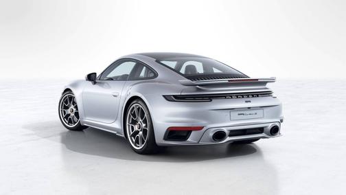 Ice Grey Metallic 2025 Porsche 911