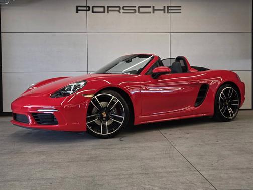 Guards Red 2025 Porsche 718 Boxster