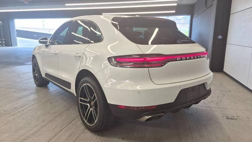 White 2021 Porsche Macan