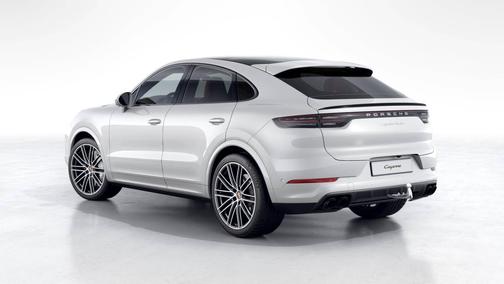 Carrara White Metallic 2023 Porsche Cayenne