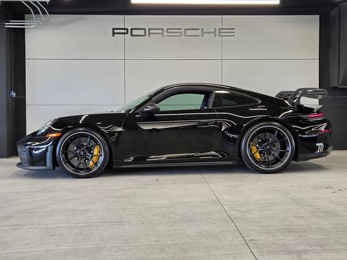 Black 2026 Porsche 911