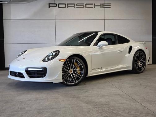 White 2019 Porsche 911
