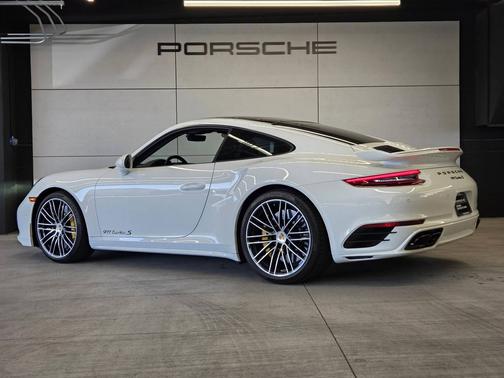 White 2019 Porsche 911