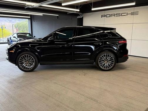 Black 2020 Porsche Cayenne