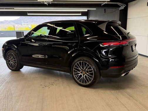 Black 2020 Porsche Cayenne