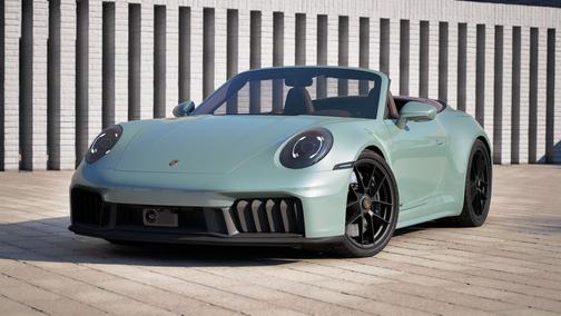 Shade Green Metallic 2026 Porsche 911