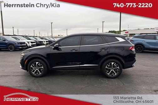 Ebony Black 2025 Kia Sportage EX