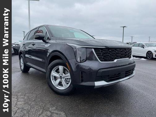2025 Kia Sorento LX