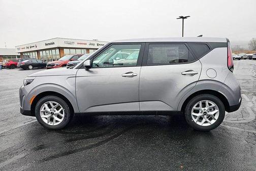 2025 Kia Soul S