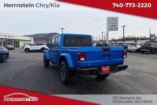 2026 Jeep Gladiator Sahara 4x4