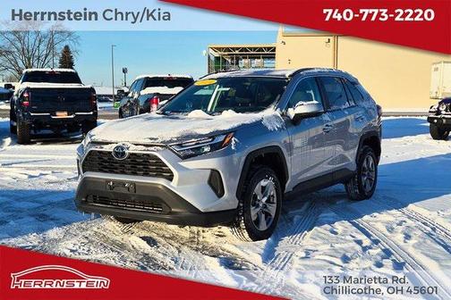 2024 Toyota RAV4 XLE