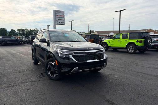 Fusion Black 2026 Kia Seltos S