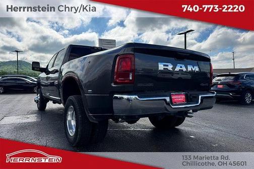 2025 RAM 3500 Big Horn Crew Cab 4x4 8' Box
