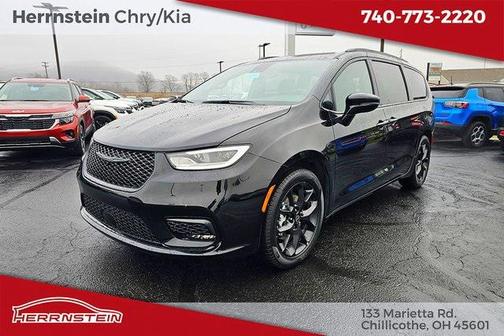 2026 Chrysler Pacifica L