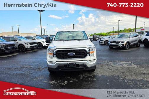 Oxford White 2022 Ford F-150 XLT