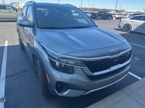 Steel Gray 2023 Kia Seltos S
