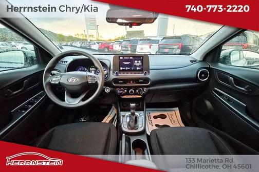 2023 Hyundai KONA SEL
