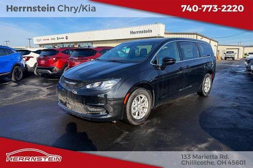 2026 Chrysler Voyager LX